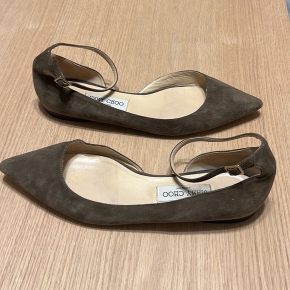 Jimmy Choo London Ladies Shoes, Made in Italy, size 40, gently used, Olive Green - Picture 3 of 11
